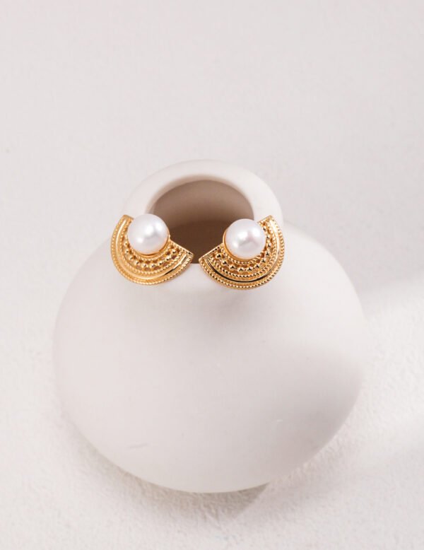 Pure silver pearl earrings