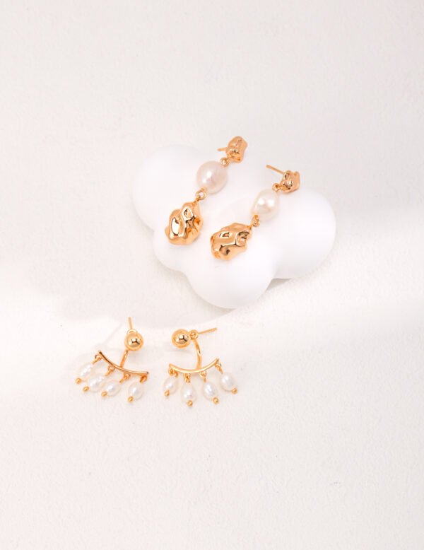 Natural rice pearl earrings - Image 5