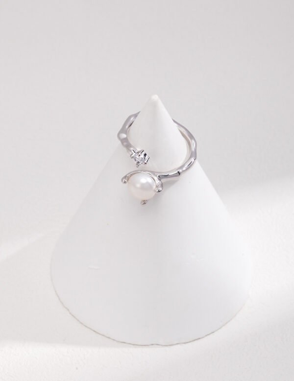 Pure silver zircon pearl ring